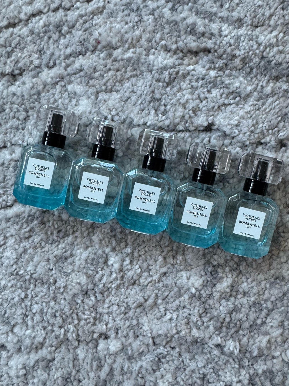 Victoria Secret- bombshell isle mini fragrances